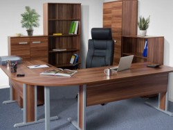 Esztétikus irodai bútorok